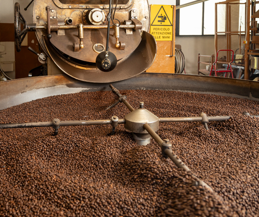 Il caffè in Italia è sempre più caro: cosa sta succedendo e perché